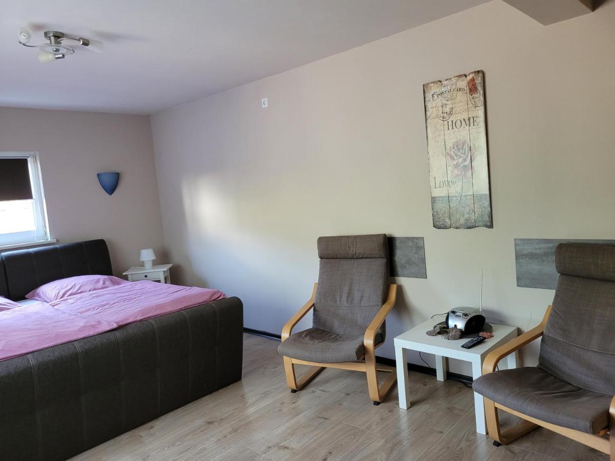 Ferienwohnung Loreley Weisel Экстерьер фото