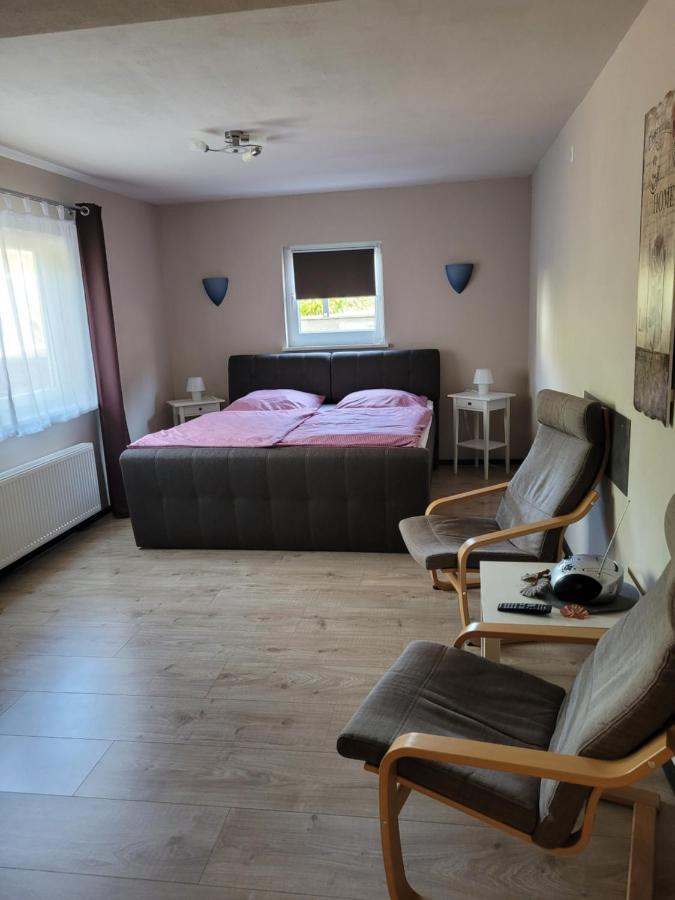 Ferienwohnung Loreley Weisel Экстерьер фото