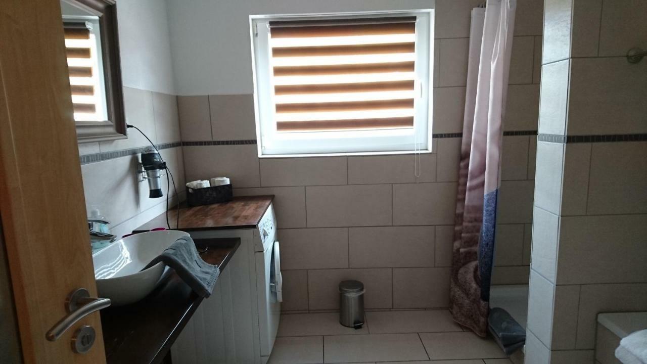 Ferienwohnung Loreley Weisel Экстерьер фото